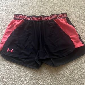 Small UA shorts